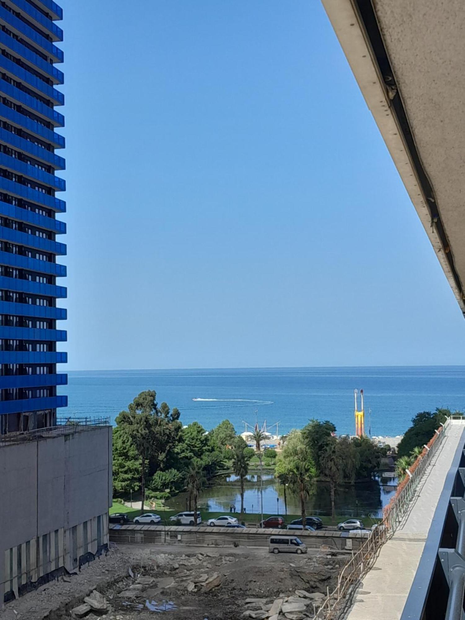 Smart Aparthotel Orbi City Batumi Cameră foto